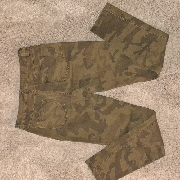 Haoduoyi Camo Jeans - Picture 11 of 11